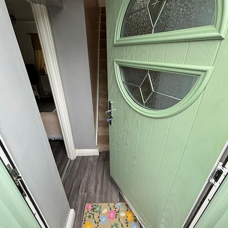 Glan-Yr-Afon Cottage Two Bedrooms Sennybridge Ngoại thất bức ảnh