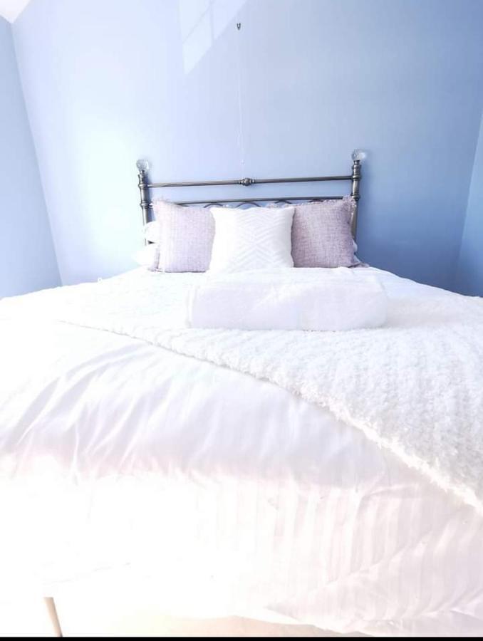 Glan-Yr-Afon Cottage Two Bedrooms Sennybridge Ngoại thất bức ảnh